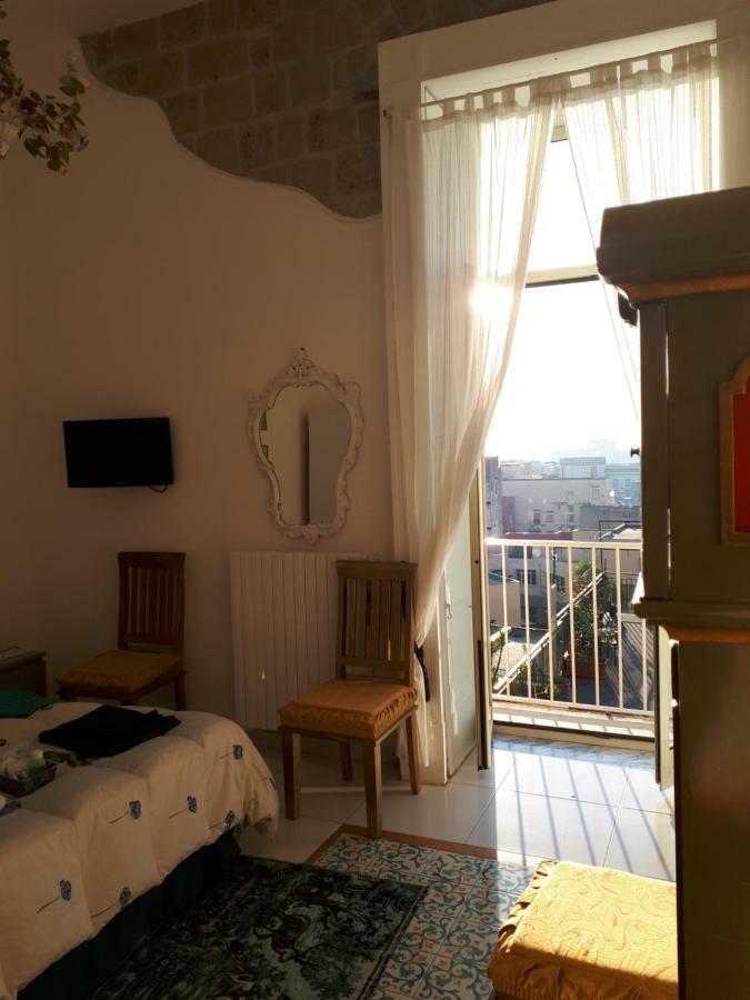 Miracoletti38 Hotel Napoli Exterior foto