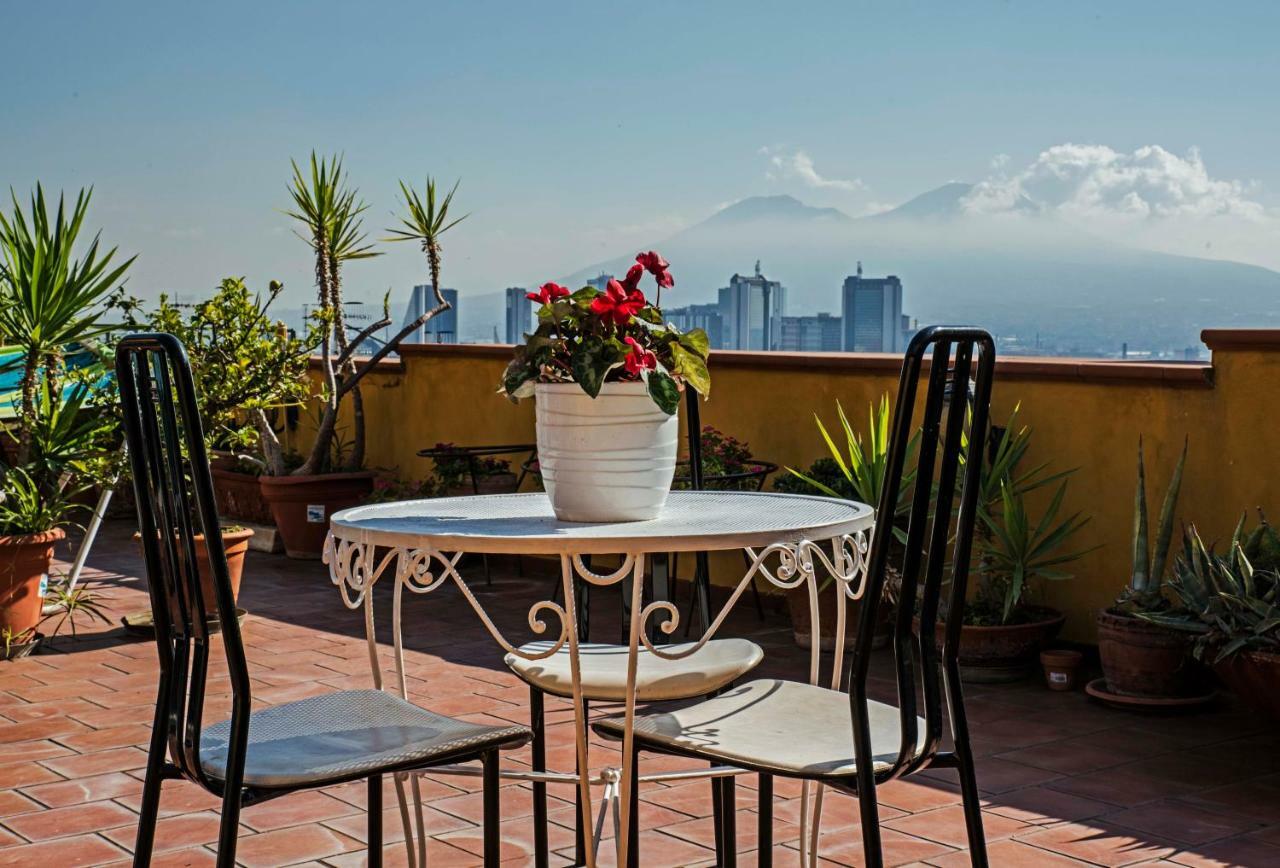 Miracoletti38 Hotel Napoli Exterior foto